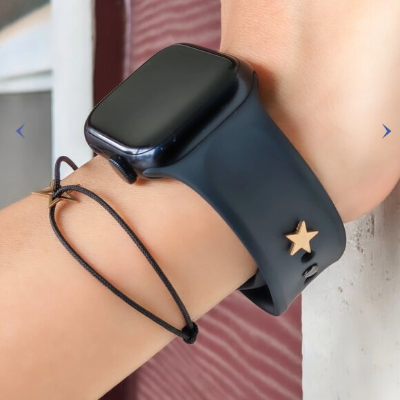 18k Yellow Gold Star Watch Charm - Picture 1 of 5